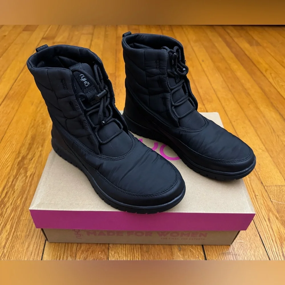 NEW Ryka Solace Snow Boots Size 8.5 - Picture 1 of 7